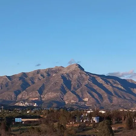 Your Oasis Of Luxury And Leisure At Gazules Del Sol In Marbella Area - Benahavis *