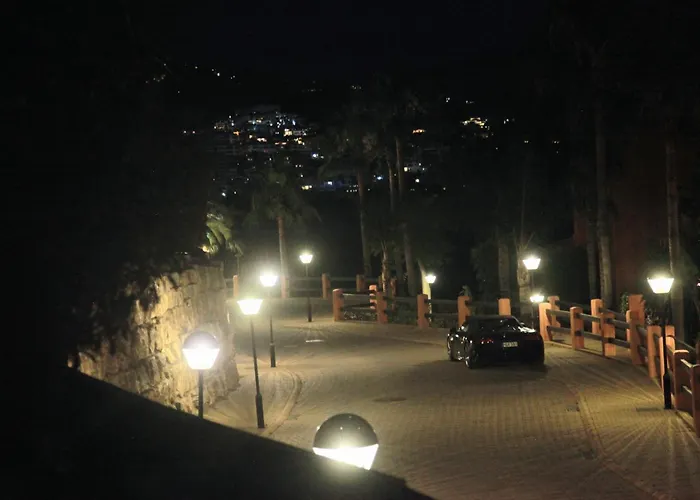 Your Oasis Of Luxury And Leisure At Gazules Del Sol In Marbella Area - Benahavis Estepona