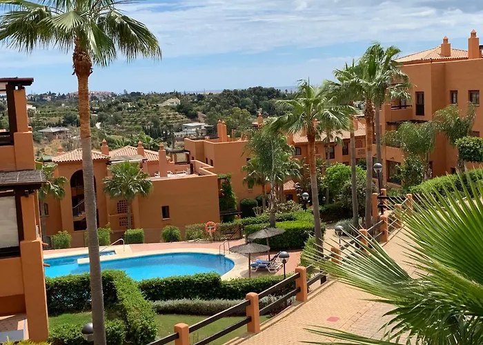 Your Oasis Of Luxury And Leisure At Gazules Del Sol In Marbella Area - Benahavis Estepona