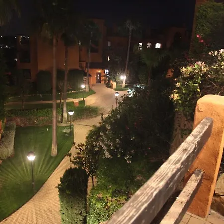 Your Oasis Of Luxury And Leisure At Gazules Del Sol In Marbella Area - Benahavis Διαμέρισμα